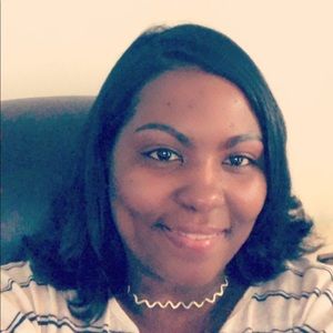 Meet your Posher, Valerie